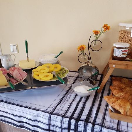 몬카라파초 Casa Oliviera B&B 외부 사진